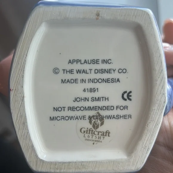 Vintage Pocahontas Captain John Smith Figural Ceramic Mug 3D Cup Applause - Picture 3 of 8